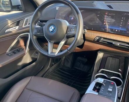 БМВ iX1 2023 у Мукачеве на Automoto.ua Білий БМВ iX1, об'ємом двигуна 0 л та пробігом 16 тис. км за 30900 $, фото 20 на Automoto.ua