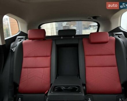 Білий БМВ iX1, об'ємом двигуна 0 л та пробігом 22 тис. км за 29000 $, фото 41 на Automoto.ua