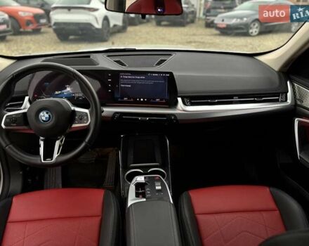 Білий БМВ iX1, об'ємом двигуна 0 л та пробігом 22 тис. км за 29000 $, фото 49 на Automoto.ua