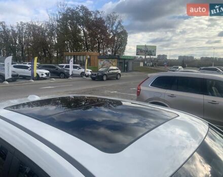 БМВ iX1 2024 у Києві на Automoto.ua Білий БМВ iX1, об'ємом двигуна 0 л та пробігом 1 тис. км за 47000 $, фото 5 на Automoto.ua