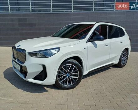 Білий БМВ iX1, об'ємом двигуна 0 л та пробігом 10 тис. км за 39300 $, фото 10 на Automoto.ua