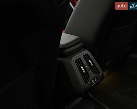 Білий БМВ iX1, об'ємом двигуна 0 л та пробігом 22 тис. км за 29000 $, фото 48 на Automoto.ua