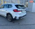 Белый БМВ iX1, объемом двигателя 0 л и пробегом 16 тыс. км за 31000 $, фото 6 на Automoto.ua
