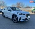 Белый БМВ iX1, объемом двигателя 0 л и пробегом 16 тыс. км за 31000 $, фото 2 на Automoto.ua