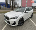 Белый БМВ iX1, объемом двигателя 0 л и пробегом 1 тыс. км за 35900 $, фото 13 на Automoto.ua