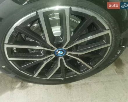 Белый БМВ iX1, объемом двигателя 0 л и пробегом 1 тыс. км за 30999 $, фото 4 на Automoto.ua