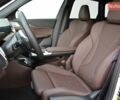 БМВ iX1 2025 в Киеве на Automoto.ua Белый БМВ iX1, объемом двигателя 0 л и пробегом 7 тыс. км за 55426 $, фото 3 на Automoto.ua