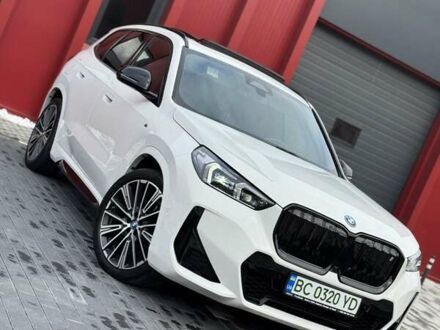 Белый БМВ iX1, объемом двигателя 0 л и пробегом 36 тыс. км за 37800 $, фото 1 на Automoto.ua