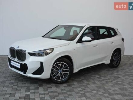 Білий БМВ iX1, об'ємом двигуна 0 л та пробігом 9 тис. км за 44136 $, фото 1 на Automoto.ua