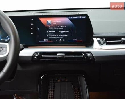 Бежевий БМВ iX1, об'ємом двигуна 0 л та пробігом 8 тис. км за 51802 $, фото 6 на Automoto.ua