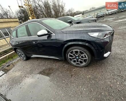 Черный БМВ iX1, объемом двигателя 0 л и пробегом 28 тыс. км за 28500 $, фото 4 на Automoto.ua