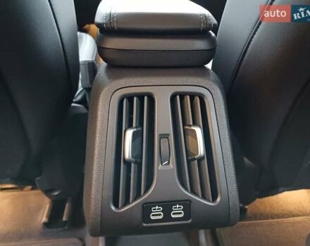 Чорний БМВ iX1, об'ємом двигуна 0 л та пробігом 7 тис. км за 38900 $, фото 47 на Automoto.ua