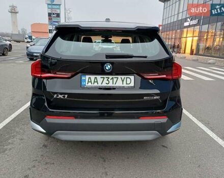 Чорний БМВ iX1, об'ємом двигуна 0 л та пробігом 7 тис. км за 38900 $, фото 8 на Automoto.ua