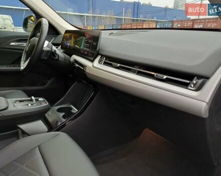 Чорний БМВ iX1, об'ємом двигуна 0 л та пробігом 7 тис. км за 38900 $, фото 32 на Automoto.ua