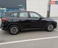 Чорний БМВ iX1, об'ємом двигуна 0 л та пробігом 7 тис. км за 38900 $, фото 5 на Automoto.ua