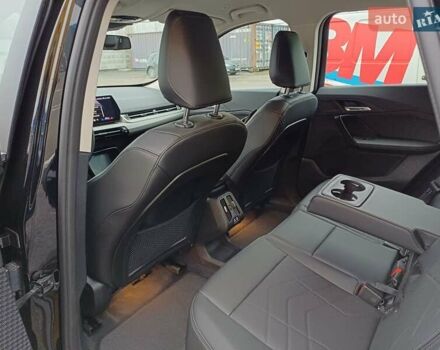 Чорний БМВ iX1, об'ємом двигуна 0 л та пробігом 7 тис. км за 38900 $, фото 19 на Automoto.ua