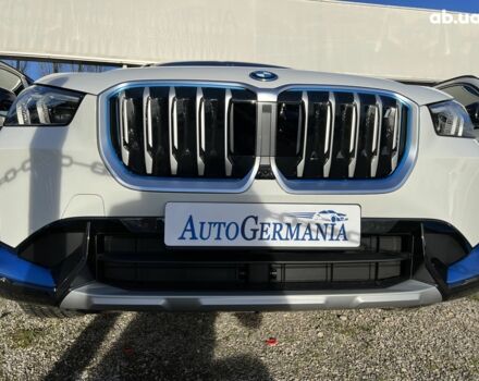 БМВ iX1, объемом двигателя 0 л и пробегом 0 тыс. км за 68251 $, фото 1 на Automoto.ua