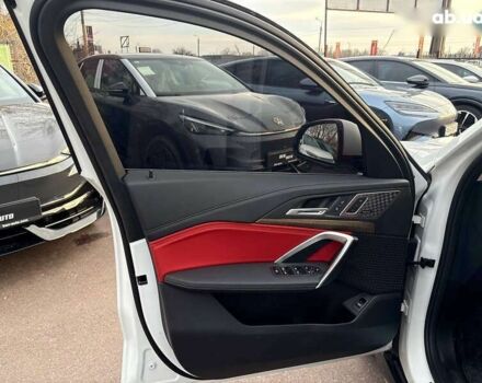 БМВ iX1, объемом двигателя 0 л и пробегом 19 тыс. км за 29000 $, фото 14 на Automoto.ua