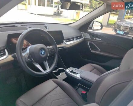 БМВ iX1, объемом двигателя 0 л и пробегом 19 тыс. км за 26000 $, фото 5 на Automoto.ua
