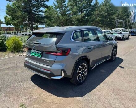 БМВ iX1, объемом двигателя 0 л и пробегом 3 тыс. км за 26999 $, фото 2 на Automoto.ua