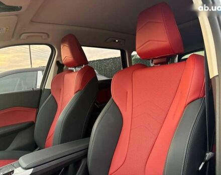 БМВ iX1, объемом двигателя 0 л и пробегом 19 тыс. км за 29000 $, фото 19 на Automoto.ua