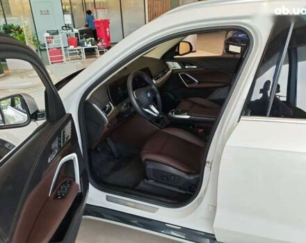 БМВ iX1, об'ємом двигуна 0 л та пробігом 25 тис. км за 25000 $, фото 5 на Automoto.ua