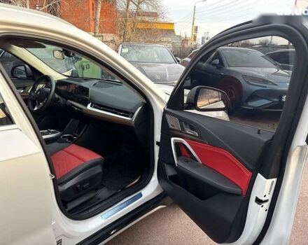 БМВ iX1, объемом двигателя 0 л и пробегом 19 тыс. км за 29000 $, фото 26 на Automoto.ua