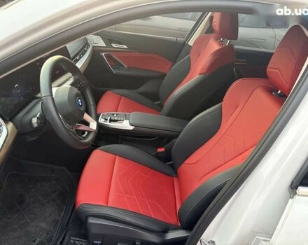 БМВ iX1, объемом двигателя 0 л и пробегом 19 тыс. км за 29000 $, фото 18 на Automoto.ua