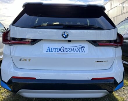 БМВ iX1, объемом двигателя 0 л и пробегом 0 тыс. км за 68251 $, фото 4 на Automoto.ua