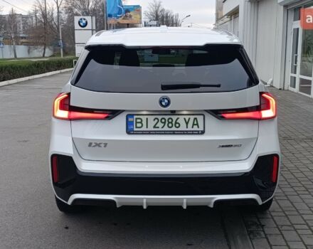 БМВ iX1, объемом двигателя 0 л и пробегом 0 тыс. км за 50206 $, фото 4 на Automoto.ua