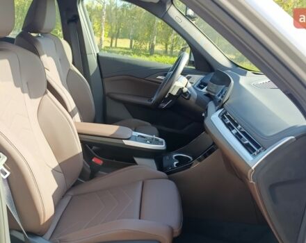 БМВ iX1, объемом двигателя 0 л и пробегом 0 тыс. км за 56111 $, фото 17 на Automoto.ua