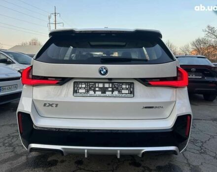 БМВ iX1, объемом двигателя 0 л и пробегом 2 тыс. км за 33999 $, фото 20 на Automoto.ua