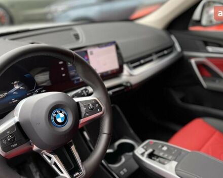 купити нове авто БМВ iX1 2024 року від офіційного дилера Будпостач  БМВ фото