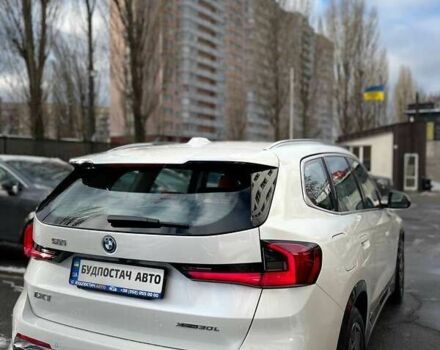 БМВ iX1, объемом двигателя 0 л и пробегом 1 тыс. км за 35499 $, фото 12 на Automoto.ua