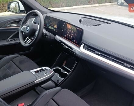 БМВ iX1, объемом двигателя 0 л и пробегом 0 тыс. км за 50206 $, фото 12 на Automoto.ua