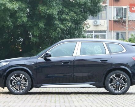 купить новое авто БМВ iX1 2025 года от официального дилера E-MOTION CARS БМВ фото