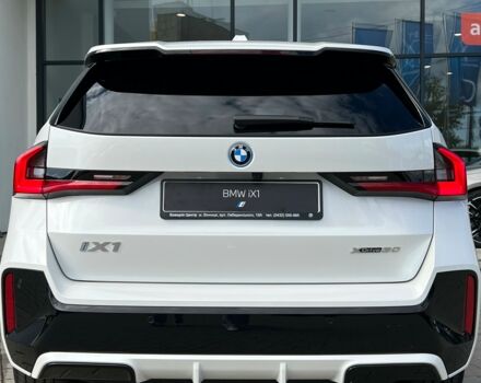 БМВ iX1, объемом двигателя 0 л и пробегом 0 тыс. км за 58506 $, фото 4 на Automoto.ua