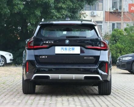 купить новое авто БМВ iX1 2025 года от официального дилера E-MOTION CARS БМВ фото