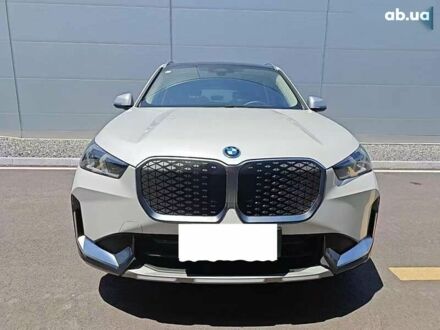 БМВ iX1 2023 в Киеве на Automoto.ua БМВ iX1, объемом двигателя 0 л и пробегом 28 тыс. км за 25000 $, фото 1 на Automoto.ua