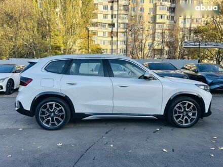 БМВ iX1, объемом двигателя 0 л и пробегом 4 тыс. км за 34999 $, фото 1 на Automoto.ua