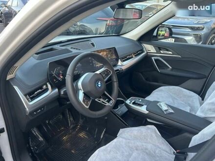 БМВ iX1 2024 в Одессе на Automoto.ua БМВ iX1, объемом двигателя 0 л и пробегом 2 тыс. км за 33999 $, фото 1 на Automoto.ua