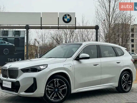 БМВ iX1 2024 в Киеве на Automoto.ua БМВ iX1, объемом двигателя 0 л и пробегом 6 тыс. км за 29500 $, фото 1 на Automoto.ua