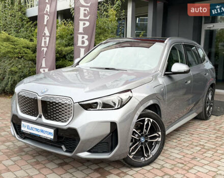 Серый БМВ iX1, объемом двигателя 0 л и пробегом 10 тыс. км за 32900 $, фото 2 на Automoto.ua