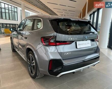 Серый БМВ iX1, объемом двигателя 0 л и пробегом 3 тыс. км за 27200 $, фото 2 на Automoto.ua