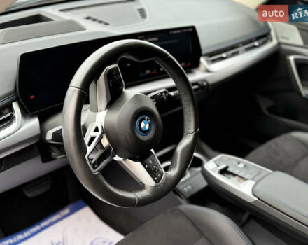 Сірий БМВ iX1, об'ємом двигуна 0 л та пробігом 10 тис. км за 32600 $, фото 13 на Automoto.ua