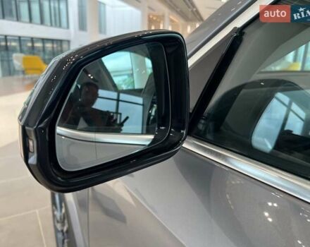 Серый БМВ iX1, объемом двигателя 0 л и пробегом 3 тыс. км за 27200 $, фото 5 на Automoto.ua