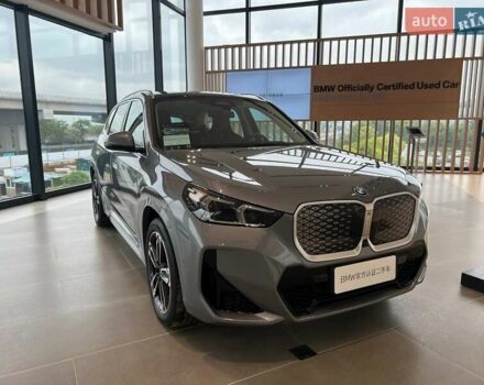 Серый БМВ iX1, объемом двигателя 0 л и пробегом 3 тыс. км за 27200 $, фото 1 на Automoto.ua