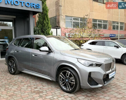 Серый БМВ iX1, объемом двигателя 0 л и пробегом 10 тыс. км за 32900 $, фото 6 на Automoto.ua