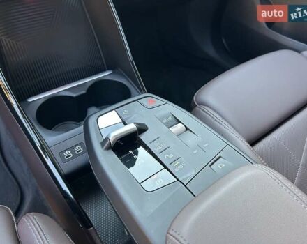 Серый БМВ iX1, объемом двигателя 0 л и пробегом 12 тыс. км за 25500 $, фото 19 на Automoto.ua