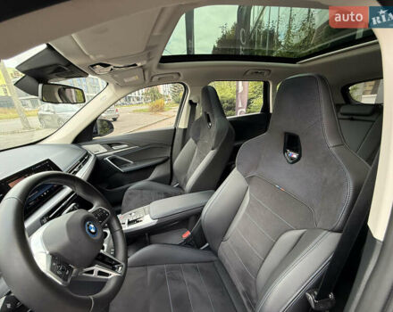 Сірий БМВ iX1, об'ємом двигуна 0 л та пробігом 17 тис. км за 33400 $, фото 16 на Automoto.ua